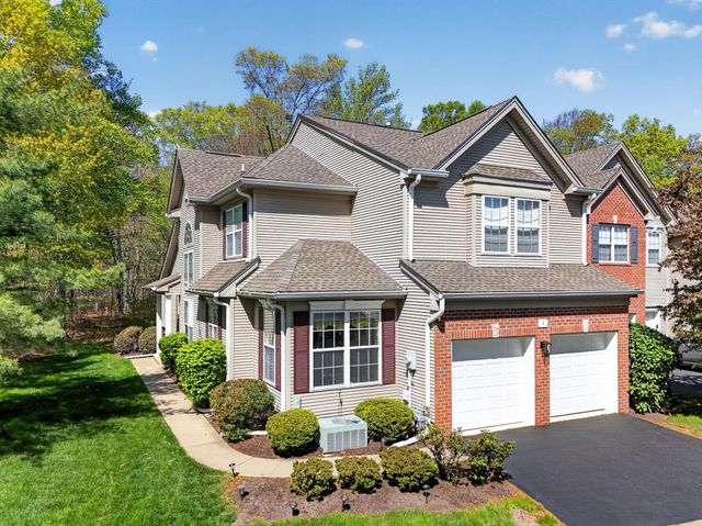 1 WARWICK RD, Princeton Junction, NJ 08550