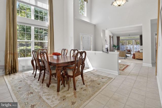 1 WARWICK RD, Princeton Junction, NJ 08550