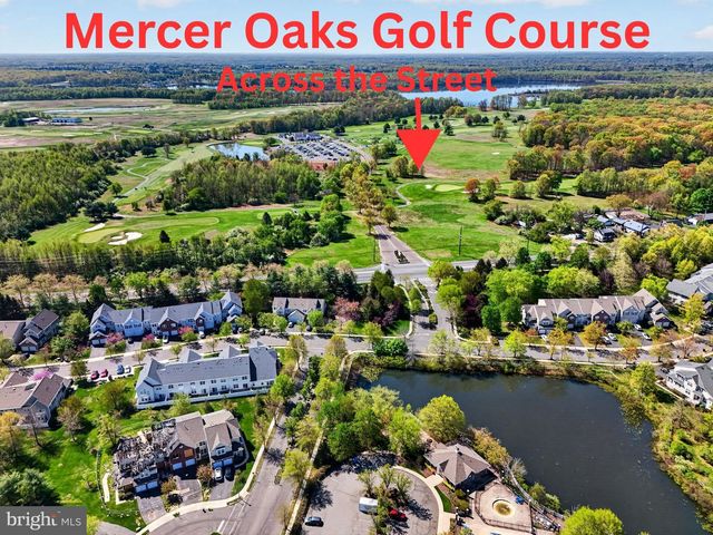 1 WARWICK RD, Princeton Junction, NJ 08550