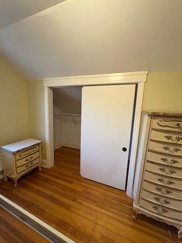 7 Coit Street 2, New London, CT 06320