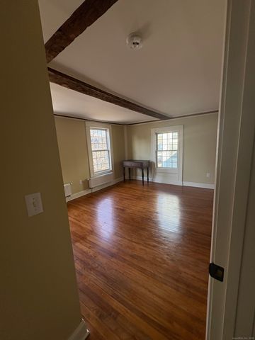 7 Coit Street 2, New London, CT 06320