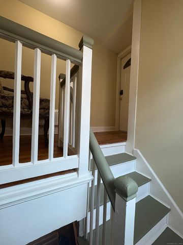 7 Coit Street 2, New London, CT 06320