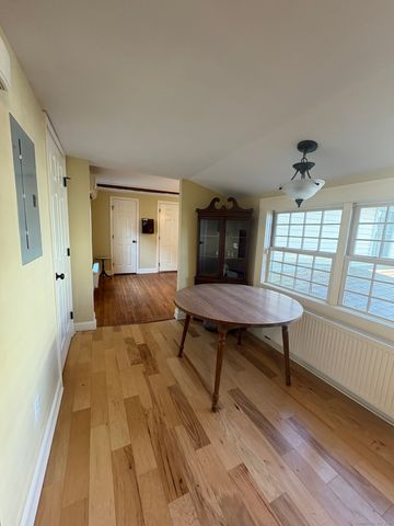 7 Coit Street 2, New London, CT 06320