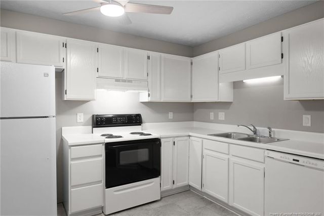 2838 Copenhagen Drive, Fayetteville, NC 28301