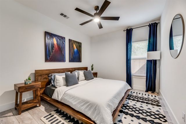 3001 Fernwood Avenue, Dallas, TX 75216