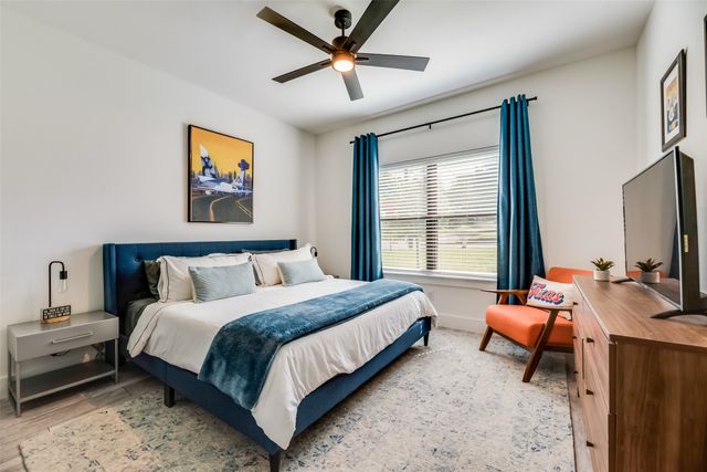 3001 Fernwood Avenue, Dallas, TX 75216