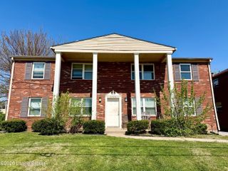 3705 Briarbridge Ln 4, Louisville, KY 40218