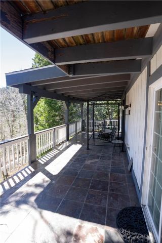 683 Maxson Drive, Twin Peaks, CA 92391
