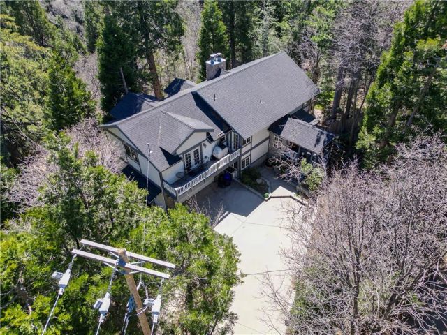 683 Maxson Drive, Twin Peaks, CA 92391