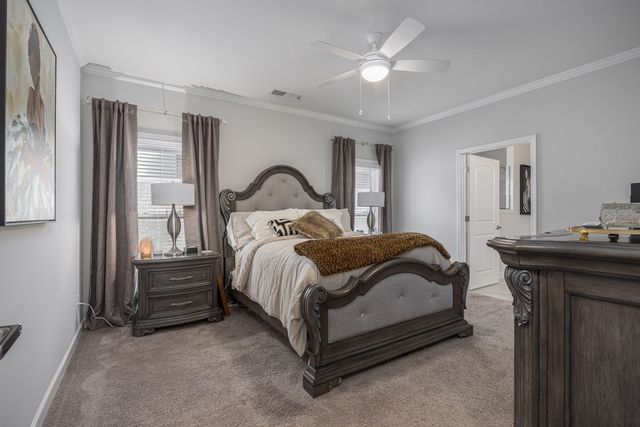6046 Parkhaven Blvd, Hermitage, TN 37076