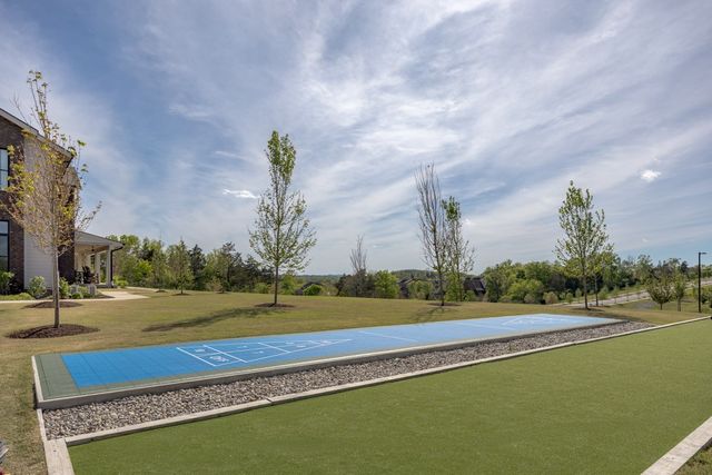 6046 Parkhaven Blvd, Hermitage, TN 37076