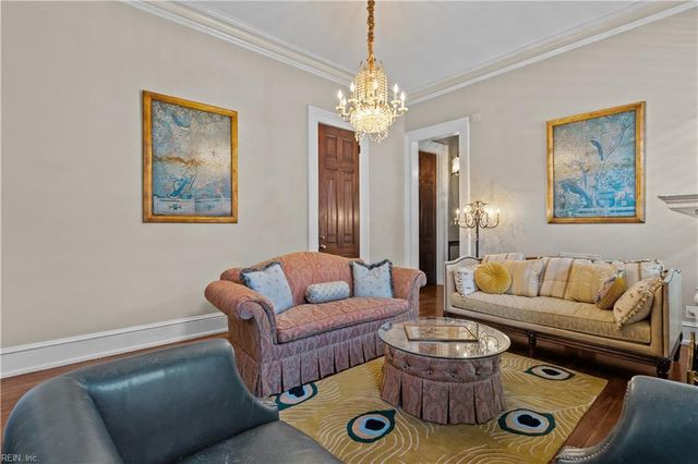 419 Duke St Apt 1, Norfolk, VA 23510