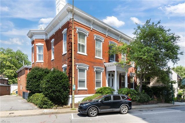 419 Duke St Apt 1, Norfolk, VA 23510