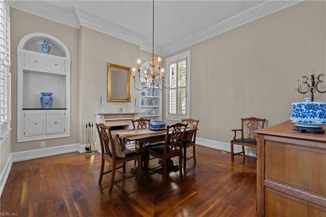 419 Duke St Apt 1, Norfolk, VA 23510