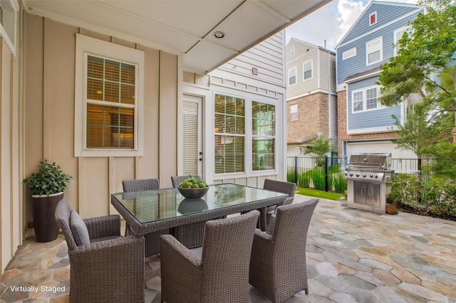 46 Rafters Row, The Woodlands, TX 77380
