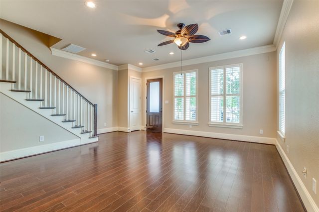 46 Rafters Row, The Woodlands, TX 77380