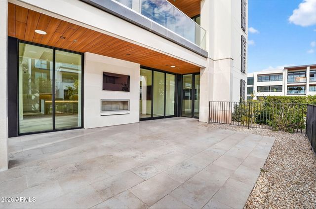 6587 N PALMERAIE Boulevard 1008, Paradise Valley, AZ 85253