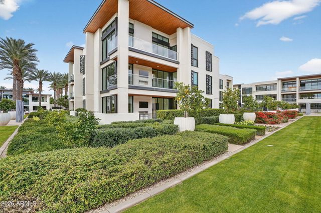 6587 N PALMERAIE Boulevard 1008, Paradise Valley, AZ 85253