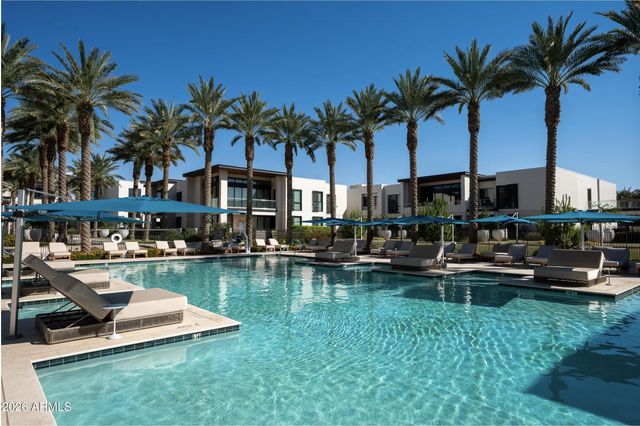 6587 N PALMERAIE Boulevard 1008, Paradise Valley, AZ 85253