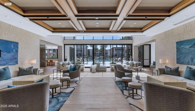 6587 N PALMERAIE Boulevard 1008, Paradise Valley, AZ 85253