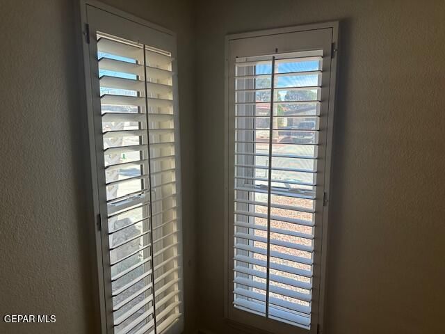 1535 MONTE SANDERS Lane, El Paso, TX 79935