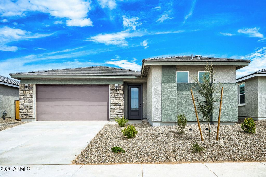 2898 E PADUA Avenue, San Tan Valley, AZ 85143 — photo 2
