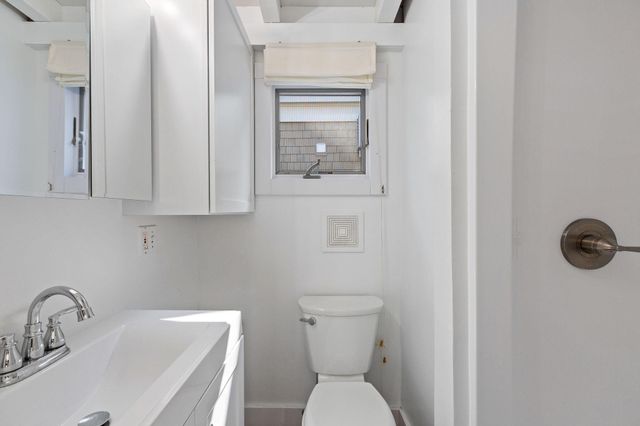 53 Bradford Street UNIT 1, Provincetown, MA 02657