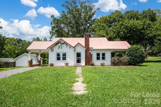 40806 Southbound Road A, Albemarle, NC 28001