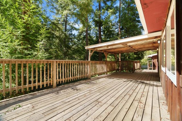 2950 Bear Canyon Road, Los Gatos, CA 95033