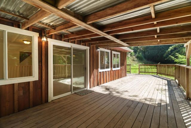 2950 Bear Canyon Road, Los Gatos, CA 95033