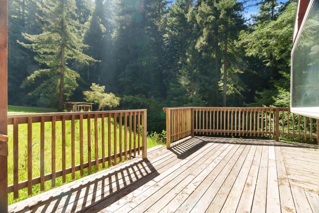 2950 Bear Canyon Road, Los Gatos, CA 95033