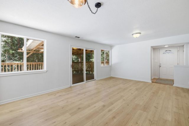 2950 Bear Canyon Road, Los Gatos, CA 95033