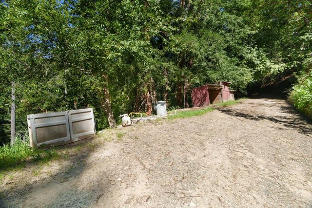 2950 Bear Canyon Road, Los Gatos, CA 95033