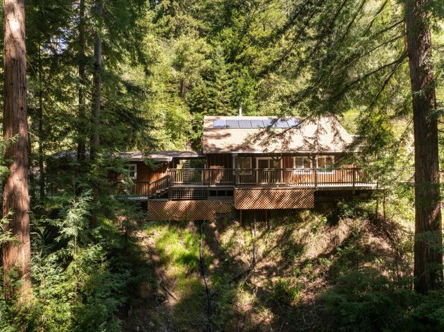 2950 Bear Canyon Road, Los Gatos, CA 95033