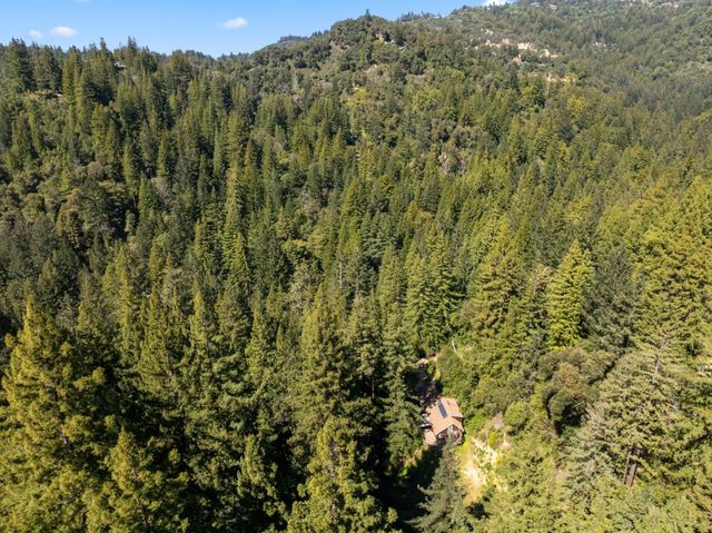 2950 Bear Canyon Road, Los Gatos, CA 95033