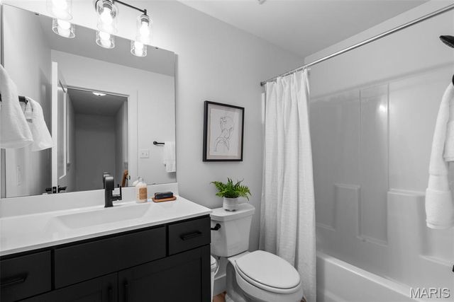 3158 Fort Samuel Court, Bridgeton, MO 63044