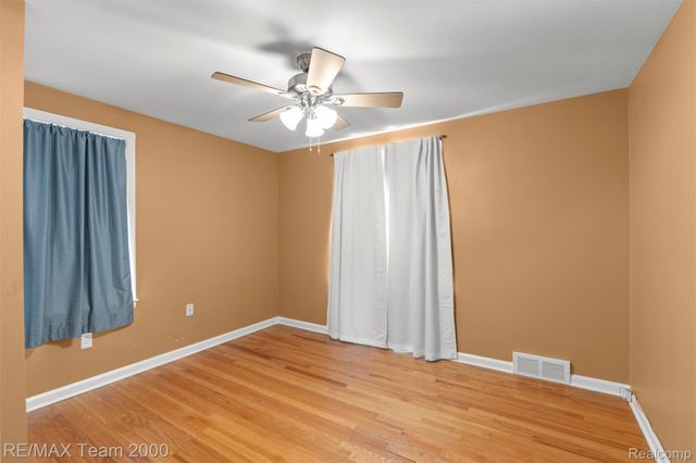 351 Fort Dearborn Street, Dearborn, MI 48124