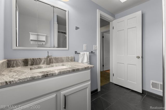 351 Fort Dearborn Street, Dearborn, MI 48124