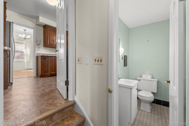 351 Fort Dearborn Street, Dearborn, MI 48124