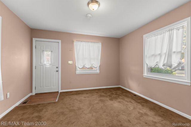 351 Fort Dearborn Street, Dearborn, MI 48124