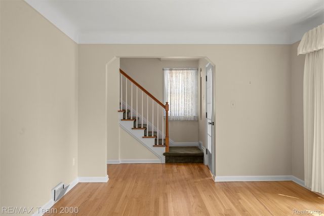 351 Fort Dearborn Street, Dearborn, MI 48124