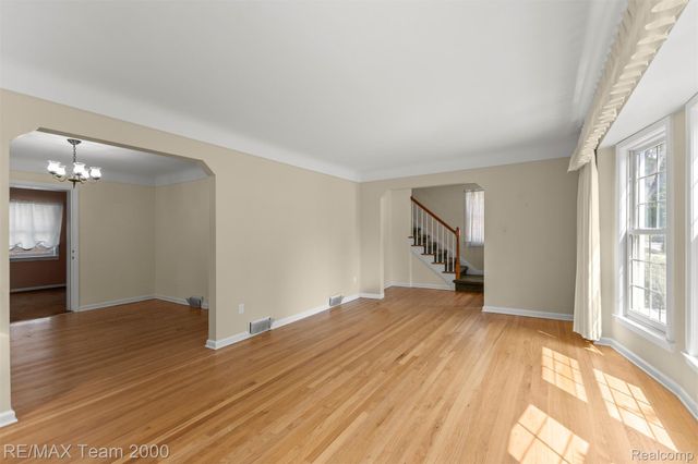 351 Fort Dearborn Street, Dearborn, MI 48124