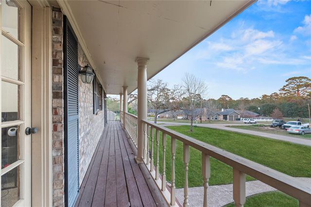 231 Corpus Drive, Magnolia, TX 77354