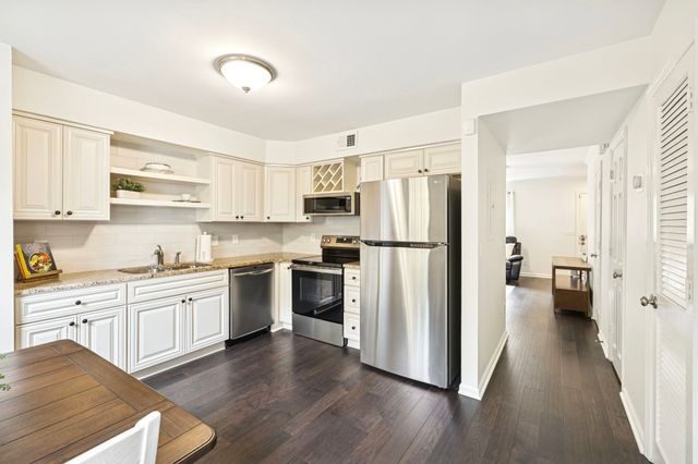 523 Brentwood Pt, Brentwood, TN 37027