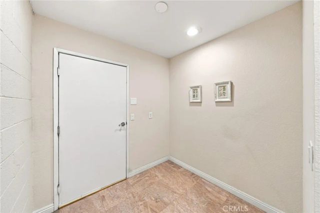 1665 E 68th 21, Long Beach, CA 90805