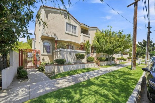 1665 E 68th 21, Long Beach, CA 90805