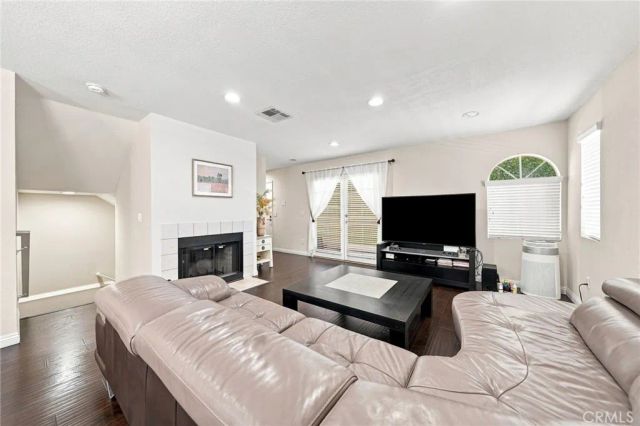 1665 E 68th 21, Long Beach, CA 90805