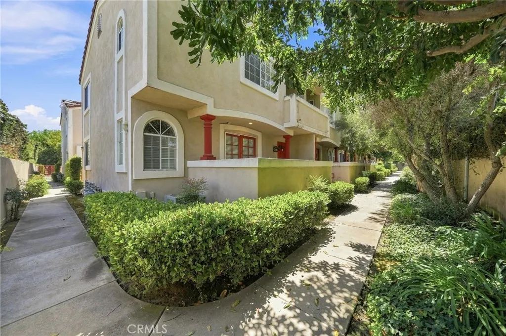 1665 E 68th 21, Long Beach, CA 90805
