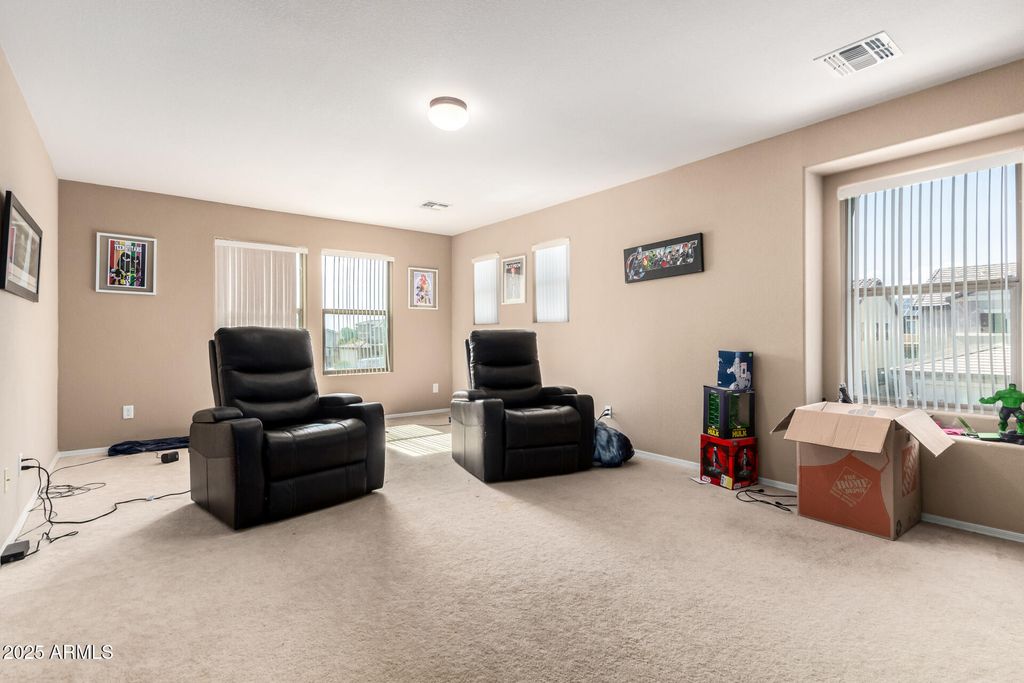 Image 36 of property listing at 25545 W NANCY Lane, Buckeye, AZ 85326