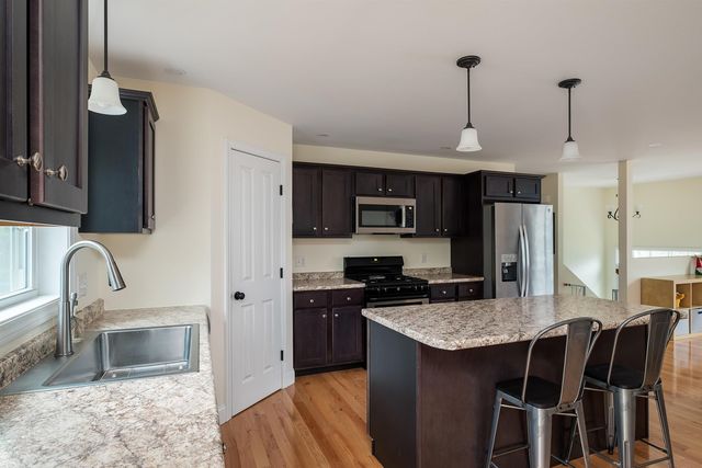 9 Jay Way, Rochester, NH 03868